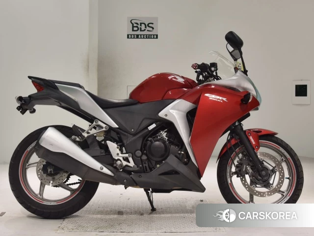 Проданный Honda CBR250R ABS 2011 из Японии
