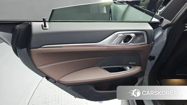 BMW i4 id 4549825 из Кореи 17