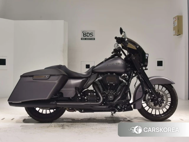 Проданный Harley-Davidson Road King FLHRXS1750 2017 из Японии