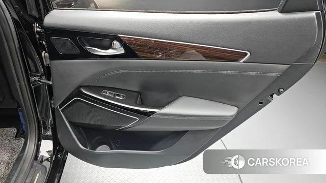 Kia Come New K7 id 4520575 из Кореи 17