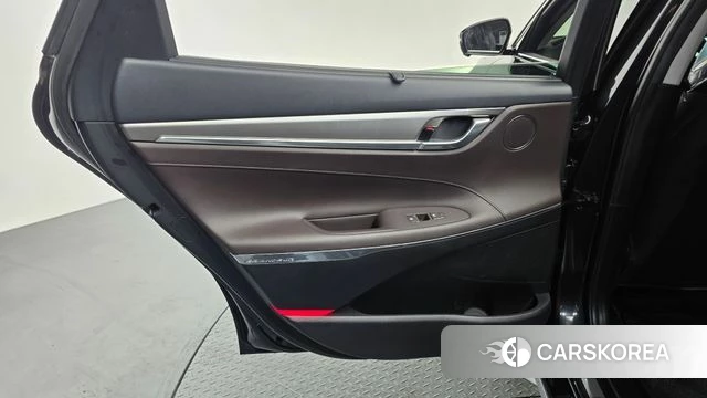 Hyundai The New Grandeur IG Hybrid id 4535677 из Кореи 17