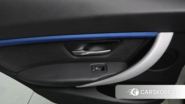 BMW 3 Series (F30) id 4372037 из Кореи 17