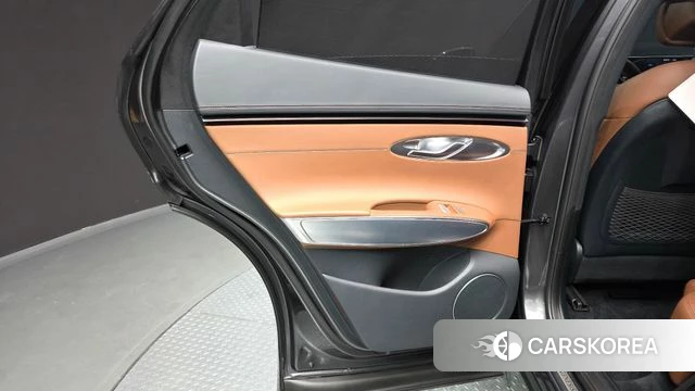 Genesis GV70 id 4753911 из Кореи 17