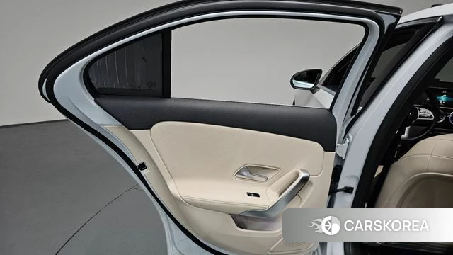 Mercedes-Benz A-Class W177 id 4732157 из Кореи 17