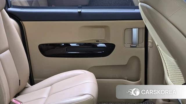 Kia The New Carnival id 4930969 из Кореи 17