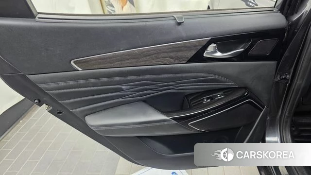 Kia K7 Premier Hybrid id 4698456 из Кореи 17