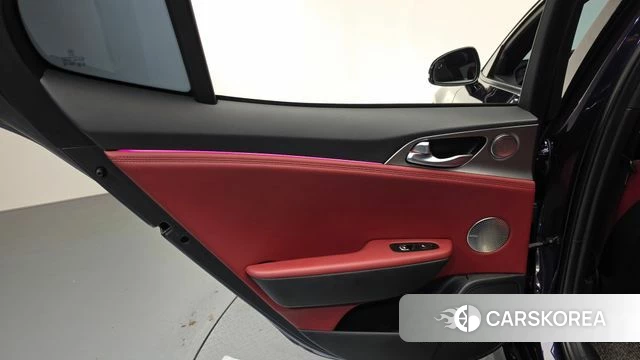 Kia Stinger id 4311042 из Кореи 17