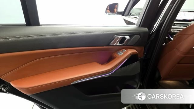 BMW X7 (G07) id 4266426 из Кореи 17