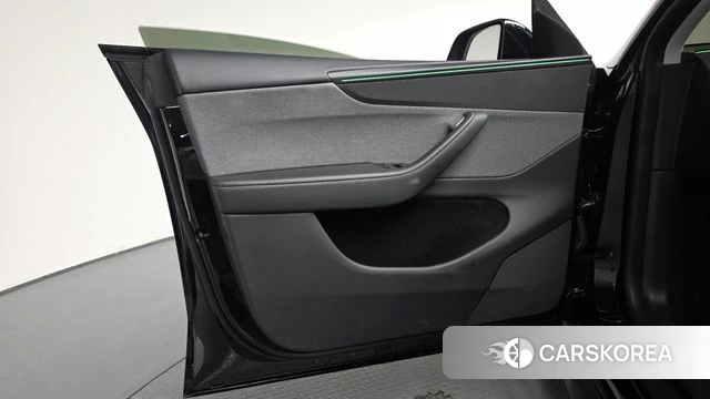 Tesla Model Y id 4705966 из Кореи 17