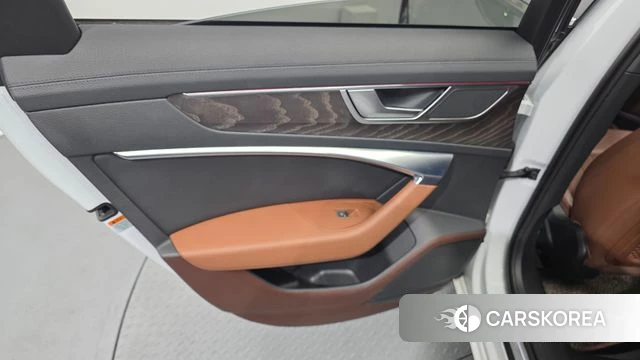 Audi A6 (C8) id 4196288 из Кореи 17