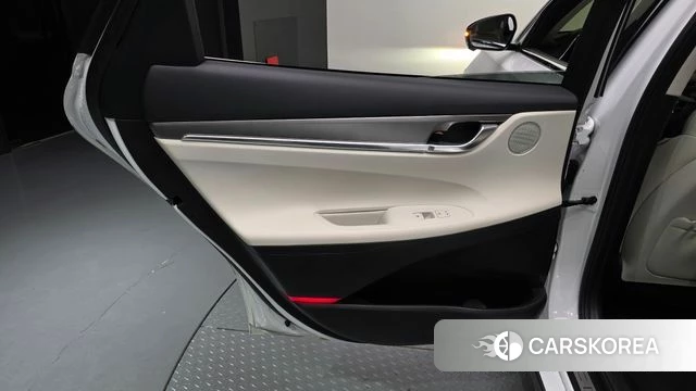 Hyundai The New Grandeur IG id 4423260 из Кореи 17