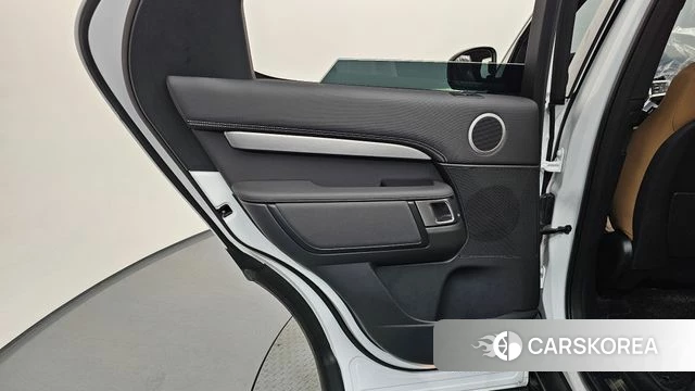 Land Rover Discovery 5 id 4315040 из Кореи 17