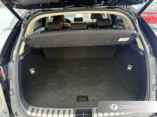 Lexus NX id 4262450 из Китая 17
