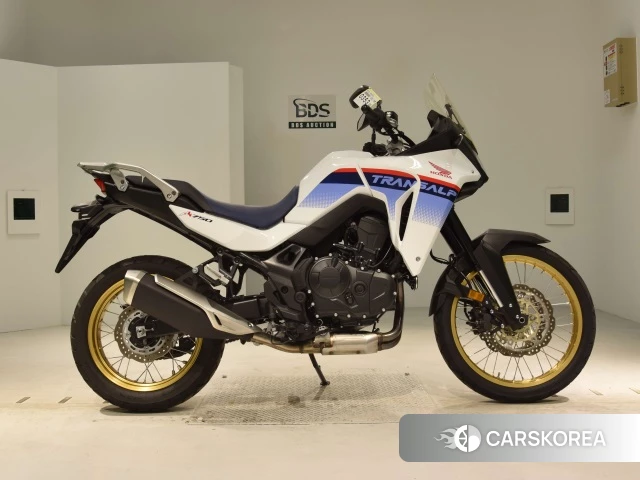 Проданный Honda TRANSALP XL750 2023 из Японии