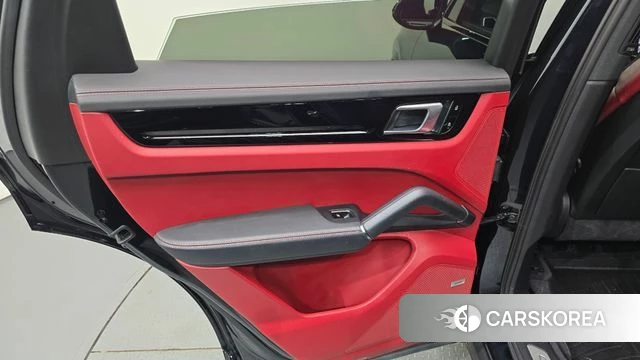Porsche Cayenne (PO536) id 4872962 из Кореи 17