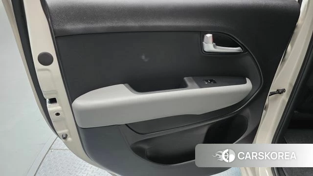 Kia The New Kia Ray id 4735468 из Кореи 17