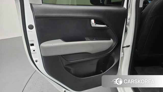 Kia The New Kia Ray id 4893749 из Кореи 17