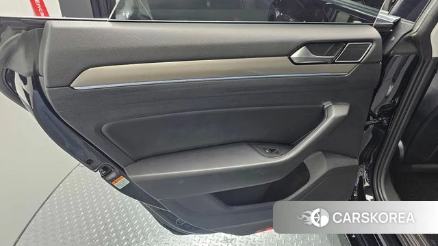 Volkswagen Arteon id 4698380 из Кореи 17