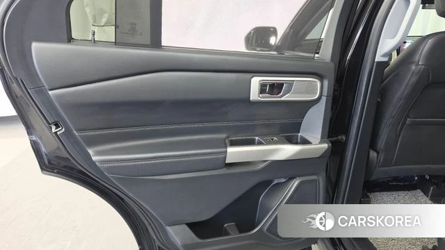 Ford Explorer 6th Generation id 4899787 из Кореи 17