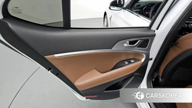 Genesis G70 id 4397570 из Кореи 17