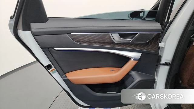 Audi A6 (C8) id 4593033 из Кореи 17