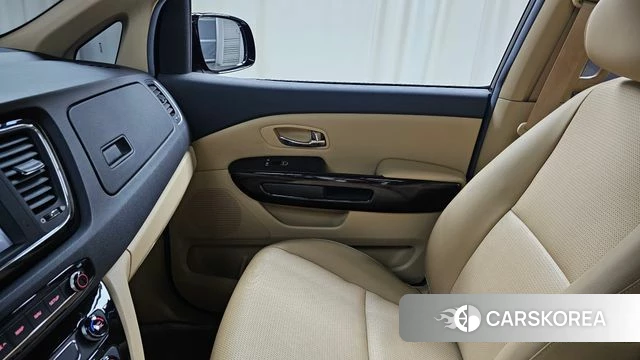Kia The New Carnival id 4294925 из Кореи 17