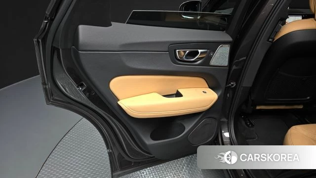 Volvo XC60 second Generation id 4664896 из Кореи 17