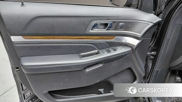 Ford Explorer id 4568687 из Кореи 17