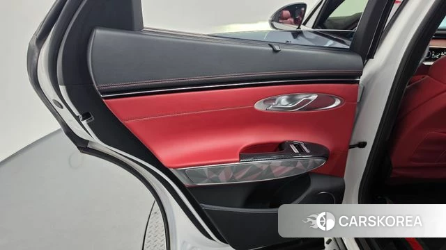 Genesis GV70 id 4736619 из Кореи 17