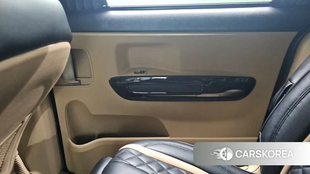 Kia The New Carnival id 4519921 из Кореи 17