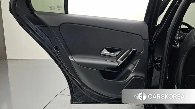 Mercedes-Benz A-Class W177 id 4872765 из Кореи 17