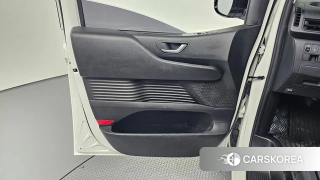 Hyundai Staria id 4666533 из Кореи 17