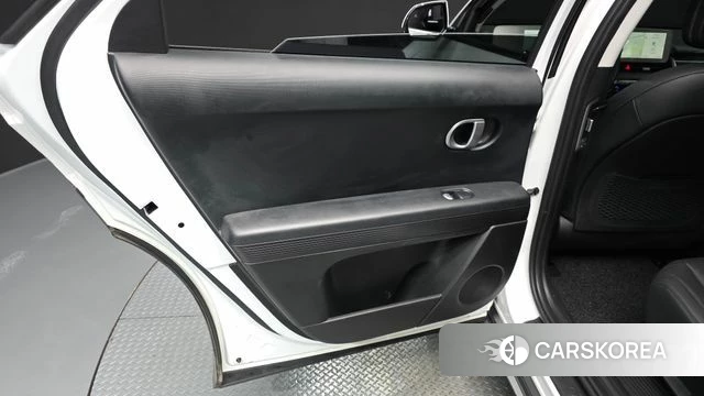 Hyundai Ionic 5 id 4758485 из Кореи 17