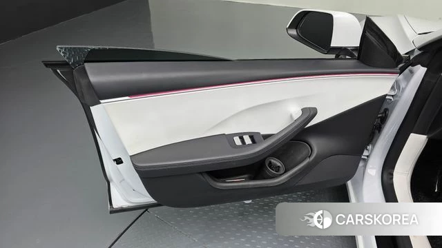 Tesla Model 3 id 4720062 из Кореи 17