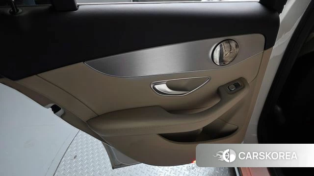 Mercedes-Benz C-Class W205 id 4225787 из Кореи 17