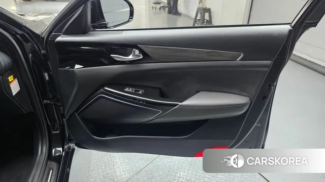 Kia K7 Premier Hybrid id 4637189 из Кореи 17