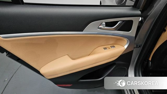 Genesis The New G70 id 4201302 из Кореи 17