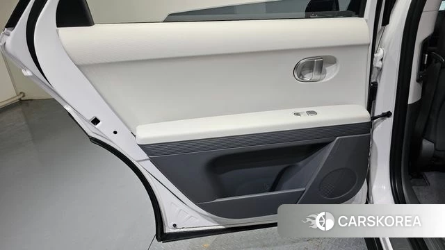 Hyundai Ionic 5 id 4636995 из Кореи 17