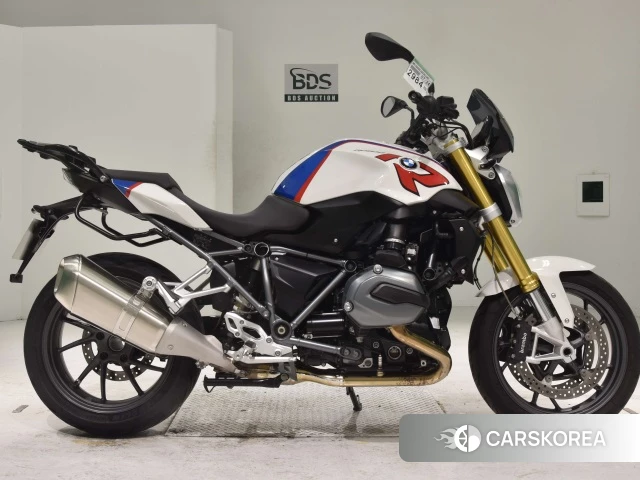 Проданный BMW R1200R 2016 из Японии