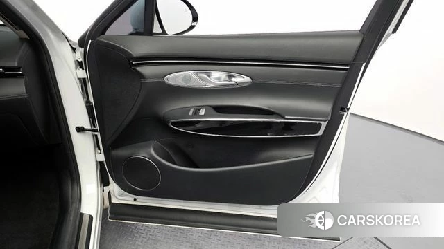Genesis GV70 id 4281346 из Кореи 17