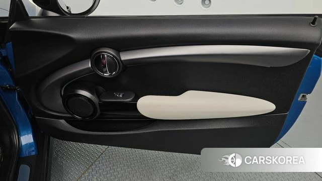 Mini Cooper Electric id 4475527 из Кореи 17