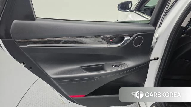 Hyundai Grandeur IG id 4448356 из Кореи 17