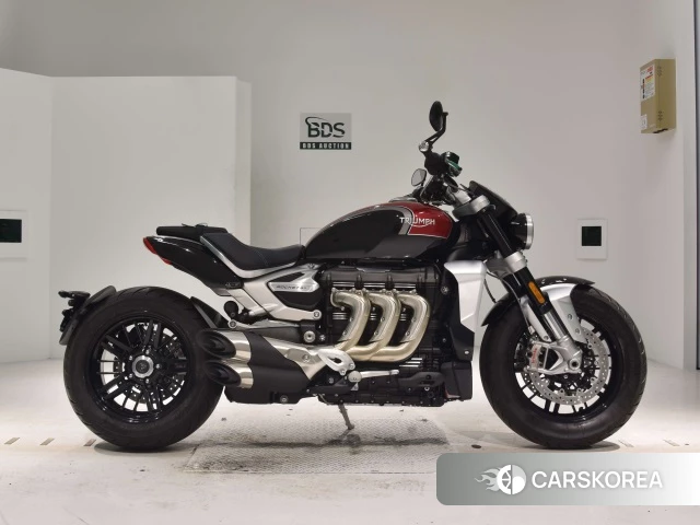 Проданный Triumph ROCKET 3 R 2023 из Японии
