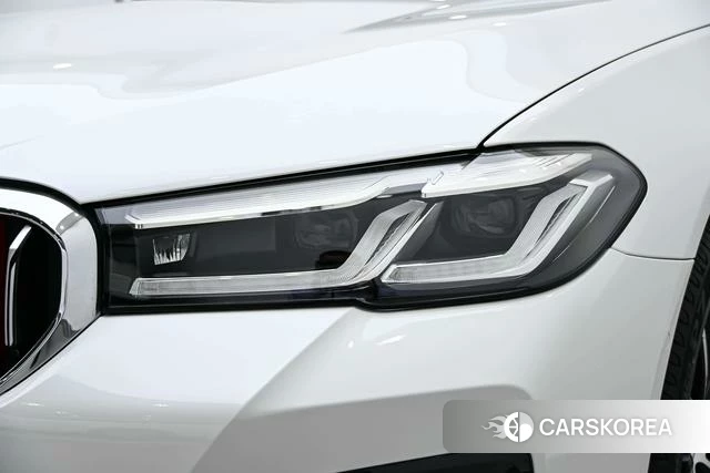 BMW 5 series id 4271228 из Китая 17