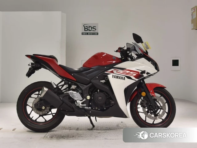 Проданный Yamaha YZF-R25 2015 из Японии