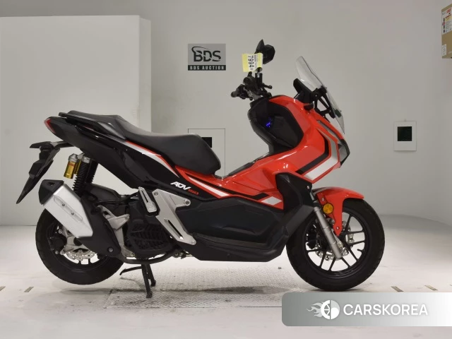 Проданный Honda ADV150 2019 из Японии, фото 2