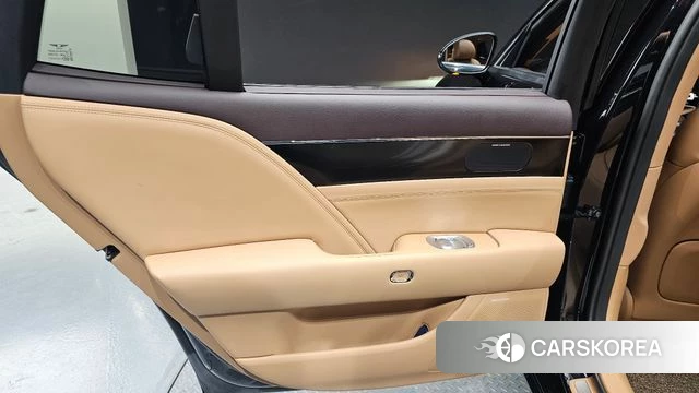 Genesis G90 (RS4) id 4409427 из Кореи 17