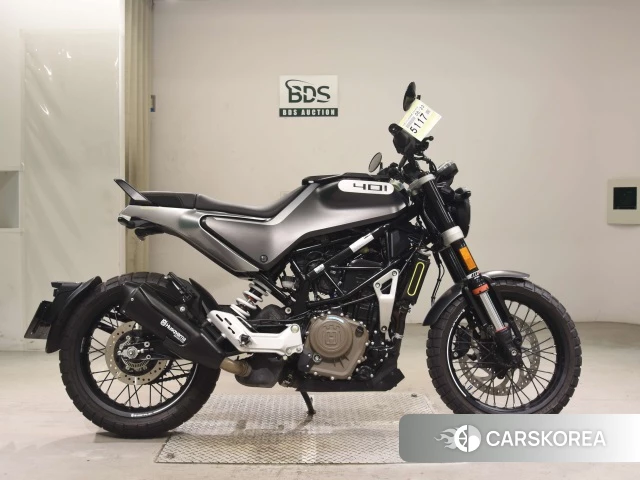 Проданный Husqvarna SVARTPILEN 401 2021 из Японии