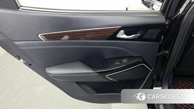 Kia Come New K7 id 4286403 из Кореи 17