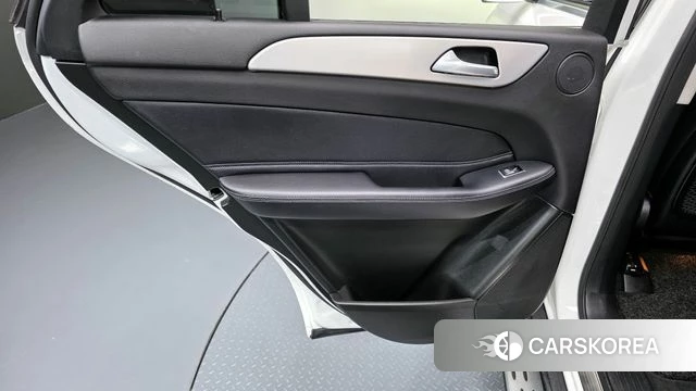 Mercedes-Benz GLE - Class W166 id 4417158 из Кореи 17
